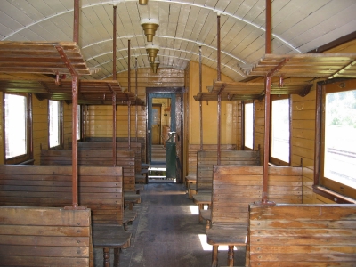 Kostenloses Foto: Altes Zugabteil - pixelio.de